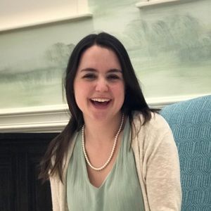 Meet your Posher, Claire